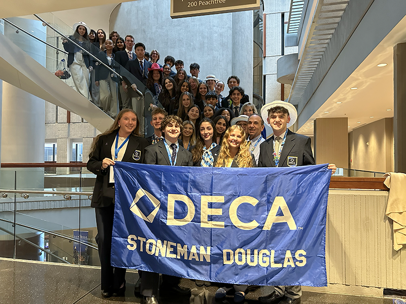 ParklandTalk's tweet photo. Marjory Stoneman Douglas High School DECA Students Earn Top Honors at International Competition in Atlanta https://t.co/X9R0D2ZO6x @MSDHighSchool @richwalker_ @MSD_DECA https://t.co/iUSYn1TNcg