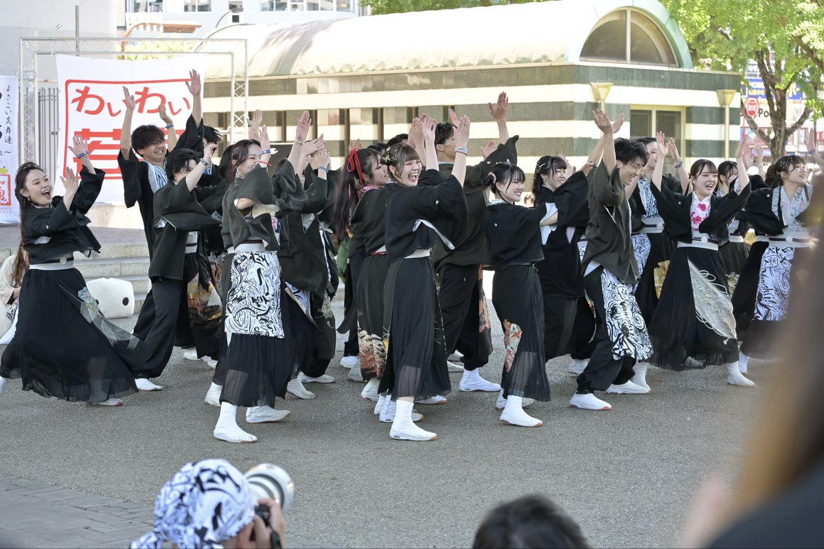 JDedicate's tweet photo. 2026 5/5(火)   
『わいわい若宮』
若宮高架下

福鬼以来の八雲さん、見れてよかった〜✨

「八雲一座」さん
　
#わいわい若宮
#八雲一座 https://t.co/FXKkdeYH7J