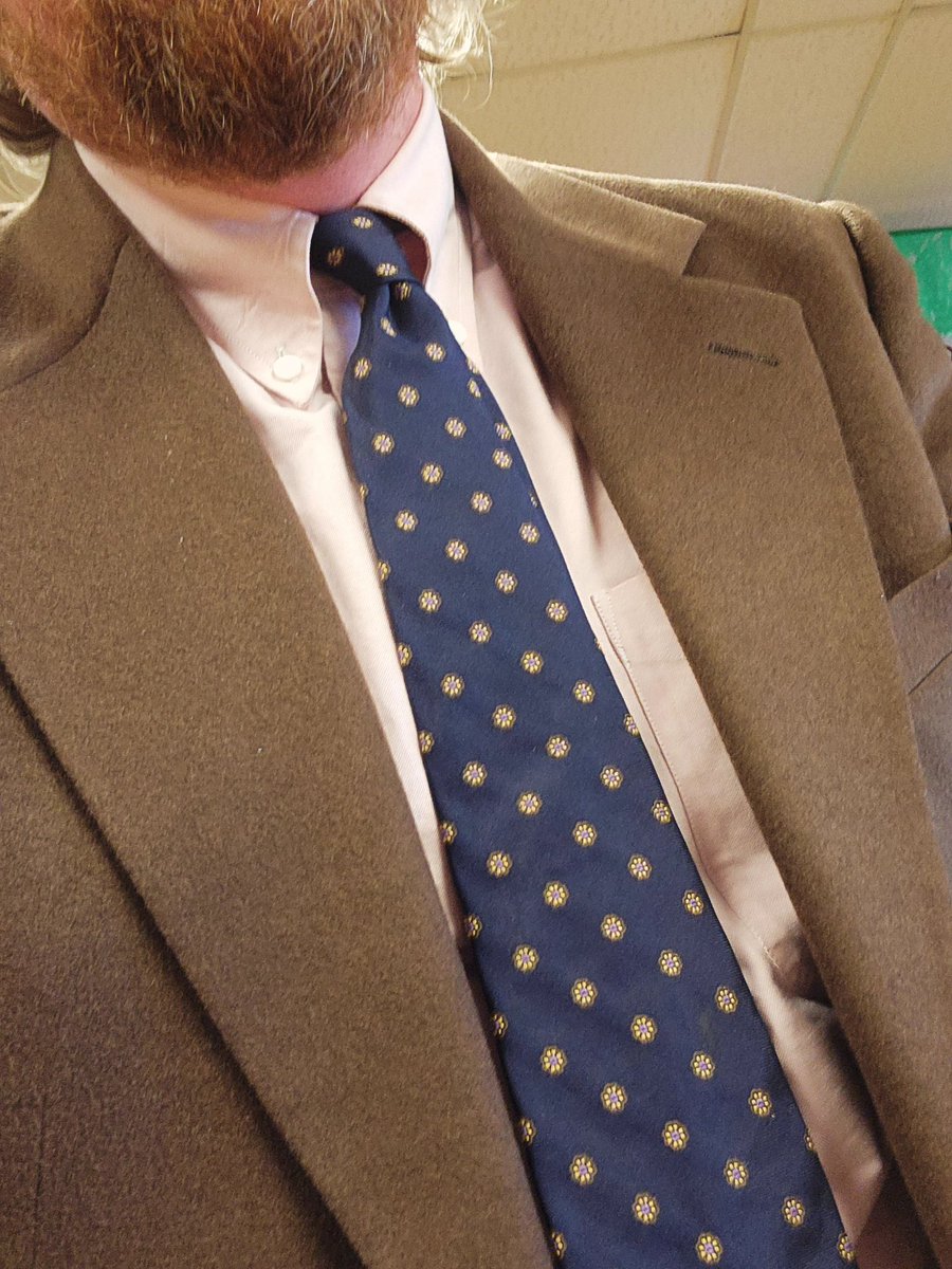 Postmanbloke; salmon shorts 🎣🌊🦅🇺🇲 tweet media
