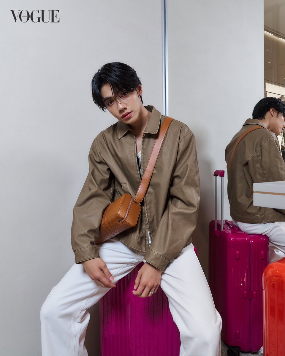 Vogue Thailand tweet media