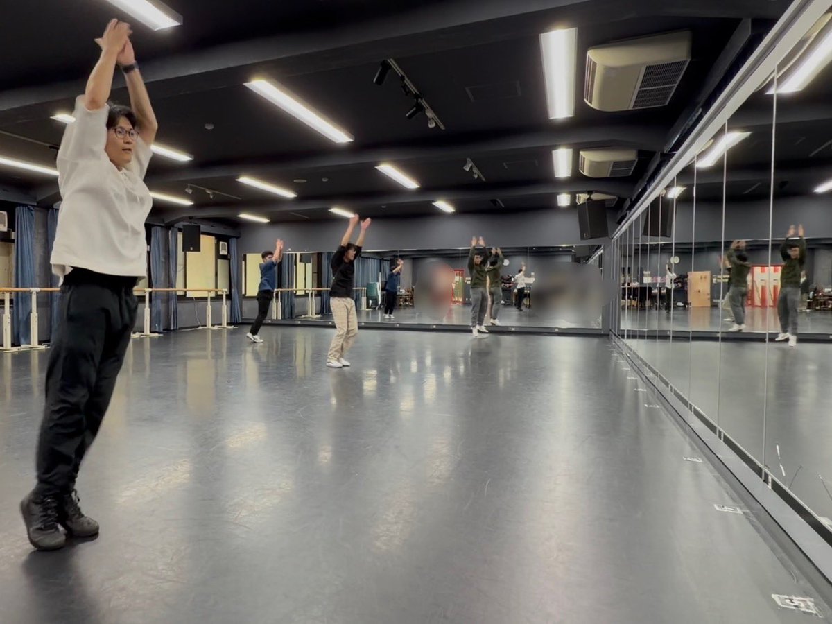 本日、3年生はダンスの授業を行いました！
ダンスを通して、チームの呼吸があってきた気がします！

#声アク7期生
#声優アクティングコース #名古屋芸術大学