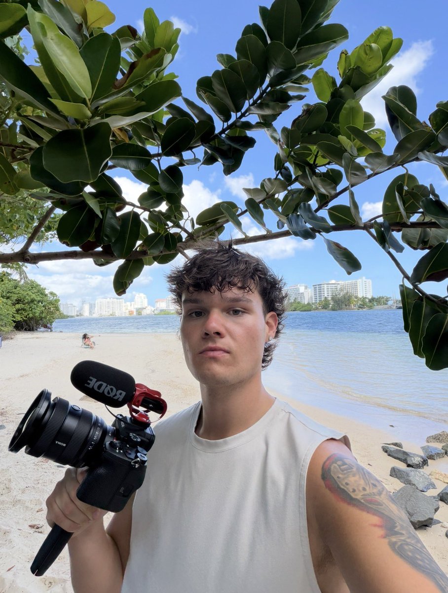 JonnyOptions tweet media