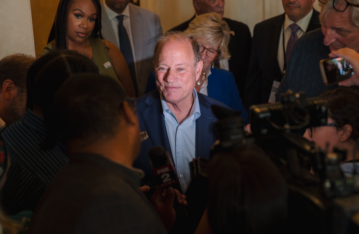 Mike Duggan tweet media