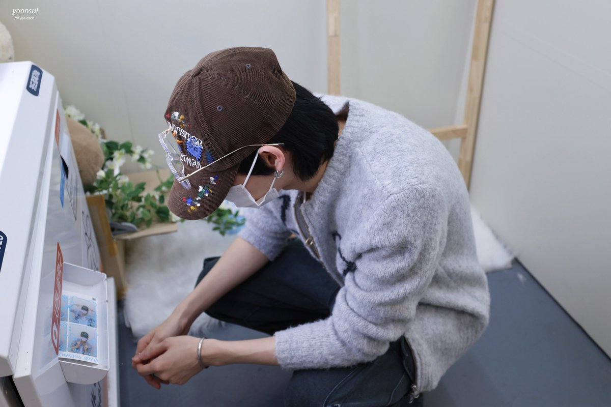 yoonsul tweet media