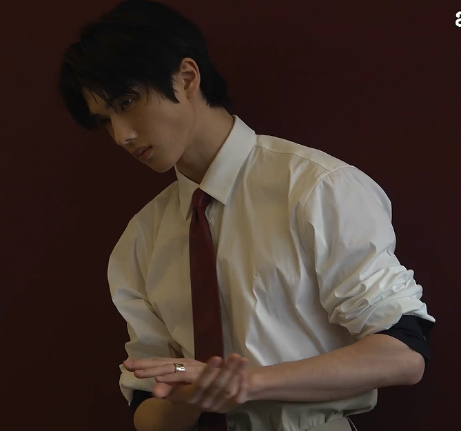 지폐 tweet media