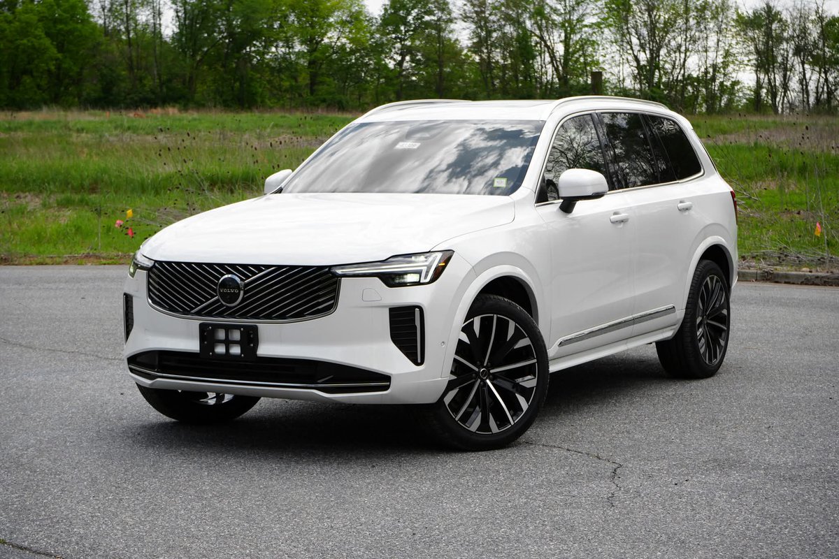 Younger Volvo tweet media