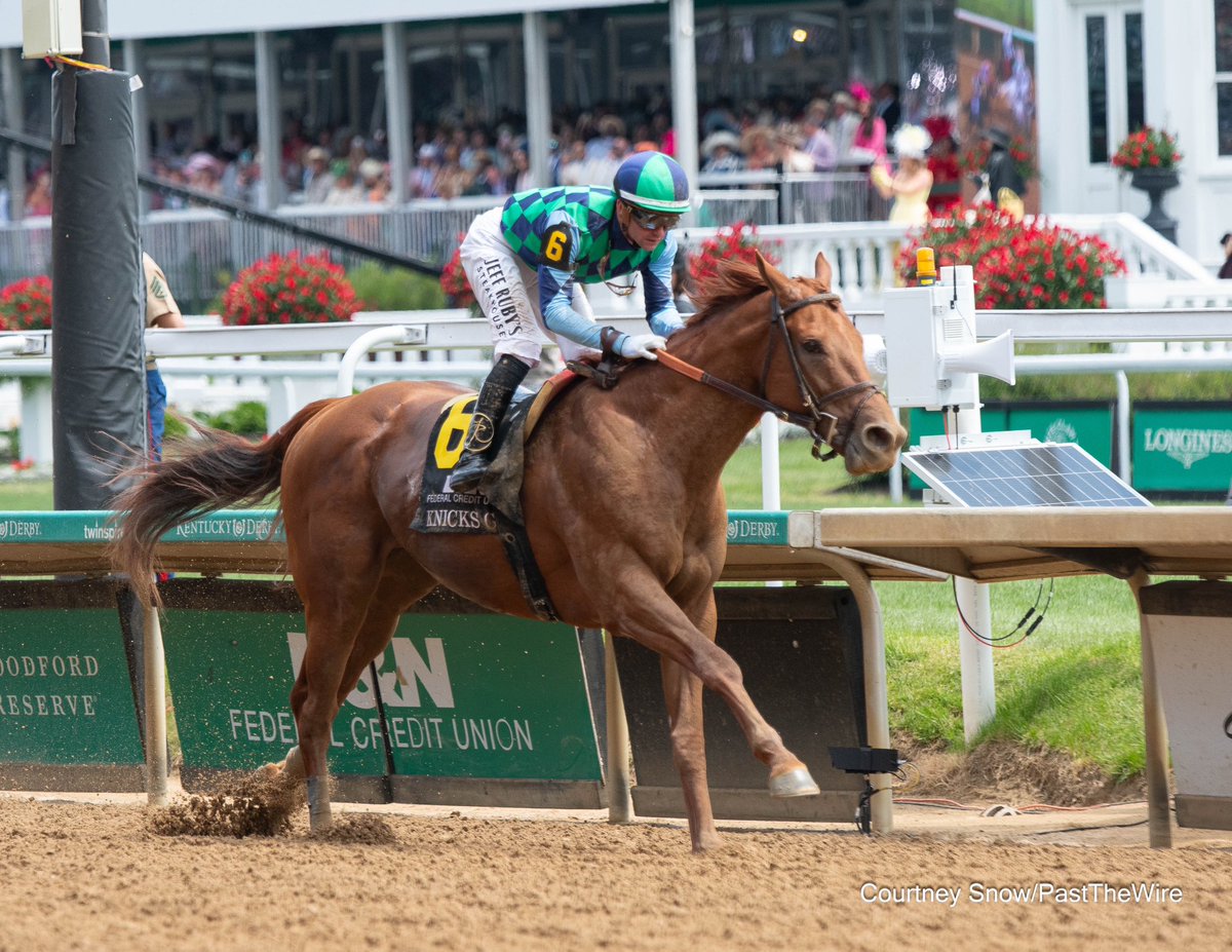 _CourtneySnow_'s tweet photo. Tour Player (American Pharoah) and Flavien Prat winning the Knicks Go Overnight Stakes on Derby day! 

Tour Player was the last horse to get a win for trainer D. Wayne Lukas (an Allowance Optional Claiming on June 12, 2025 at Churchill.) He is currently trained by Whit Beckman. https://t.co/PdgaWl0GUo