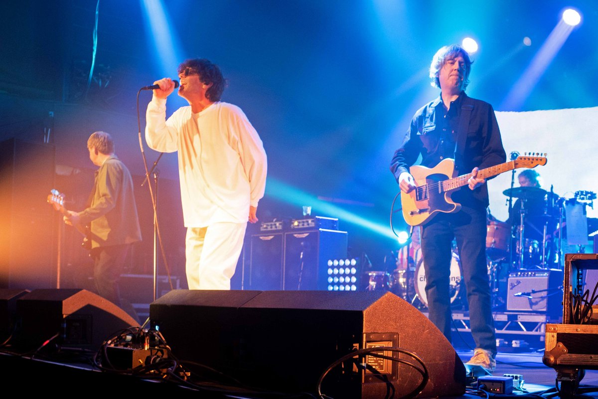 AlanGardner74's tweet photo. Another photo from @thecharlatans and @Tim_Burgess  in Edinburgh last night  :) https://t.co/YpooS94SIi