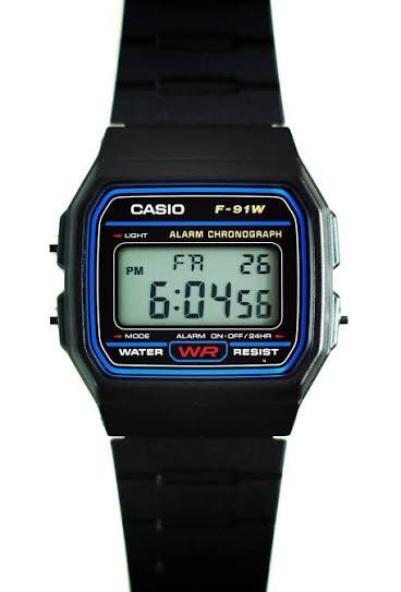 Ersan Diamond’a saatimi göstereyim dedim, geldim…

Ersan abi ya bugün parayı erken bulmuş ya da içeride sağlam müşteri var — kepenkler inmiş 😅

Ersan abi, benim saatin ışığı yanmıyor abi… ⌚️💀