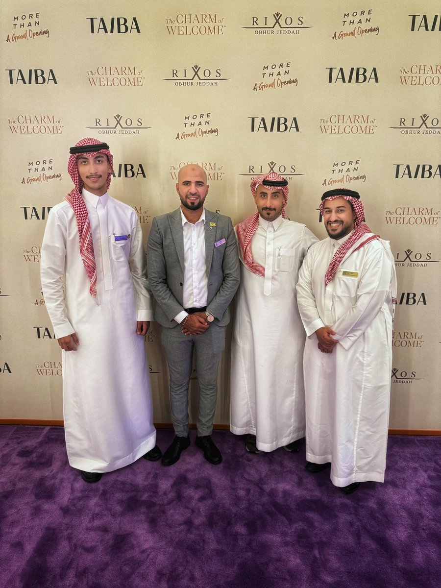 AKA_Emrys's tweet photo. ليلة لا تُنسى في ريكسوس ابحر جدة. 🇸🇦

تشرّف فندقنا في الخامس من مايو باستقبال صاحب السمو الملكي الأمير سعود بن عبدالله بن جلوي، محافظ جدة، ومعالي نائب وزير السياحة الأستاذ عبدالمحسن المزيد، والأستاذ سلطان بن بدر العتيبي الرئيس التنفيذي لشركة طيبة للاستثمار، والأستاذ بدر العيسى رئيس مجلس الادارة، وأعضاء المجلس، في الافتتاح الرسمي لأول منتجع All-Inclusive في المملكة العربية السعودية، وأول فرع لعلامة Rixos في المملكة — 250 وحدة بين غرف وأجنحة وفلل على ساحل البحر الأحمر.

كان شرفاً لي أن أكون ضمن الفريق المشارك في هذي الليلة التاريخية.

ما شاهدتُه خلف الكواليس خلال أشهر التحضير علّمني أن الافتتاحات الكبرى لا تصنعها الإضاءة ولا الألعاب النارية، تصنعها فرق آمنت بالرؤية قبل أن يراها أحد. 

شراكة طيبة للاستثمار مع Accor ليست مجرد مشروع فندقي، هي نموذج لما تستطيع رؤية 2030 تحقيقه عندما يلتقي رأس المال الوطني السعودي بالخبرة العالمية. ابحر اليوم تستعيد مكانتها كواجهة بحرية تليق بجدة، عروس البحر الأحمر.
الفضل لله أولاً، ثم لكل من ساهم. والقادم  اجمل باذن الله