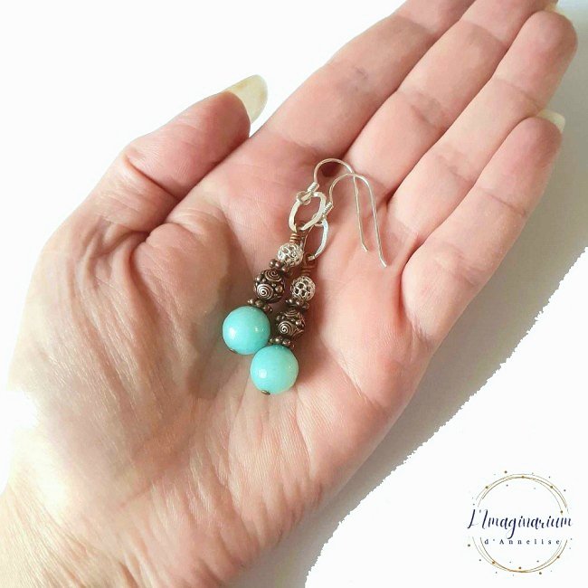 Annelise_IA's tweet photo. Bon jeudi à tous. Petit retour sur les boucles d'oreilles Nalanie en amazonite.
https://t.co/EhZlcOQgBw
#limaginariumdannelise #annelise_ia #bijoux #jewellery #pierresnaturelles #gemstones #faitmain #handcraft #cadeau #gift #bouclesdoreilles #earrings #amazonite #bleu #blue https://t.co/uj9ytH0DVX