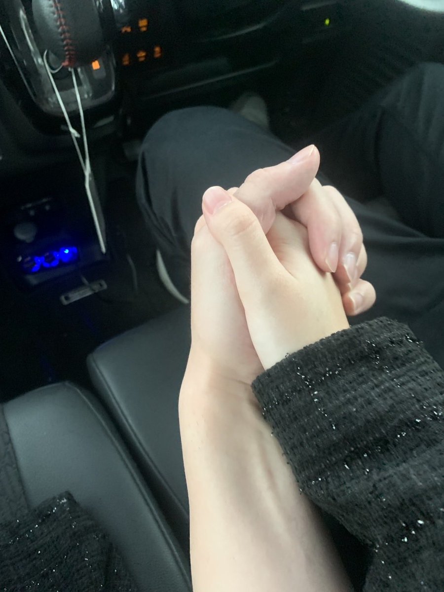 GZN_Ryu's tweet photo. ゴールデンウィーク、もかちと初デート

めっちゃ手小さかった🖐 https://t.co/5Y643MctLy