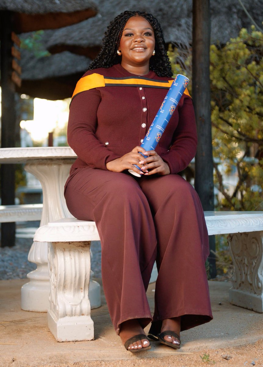 nicolett_nyambe's tweet photo. Third qualification unlocked 🎓🔥
Bachelor's → Master's → Postgraduate Diploma in Management. 
With 3 Distinctions and a Merit . Still climbing. The only thing missing is you, Mom. I know you're watching. This one's for you. 🕊️ https://t.co/CpnoHjfBlD