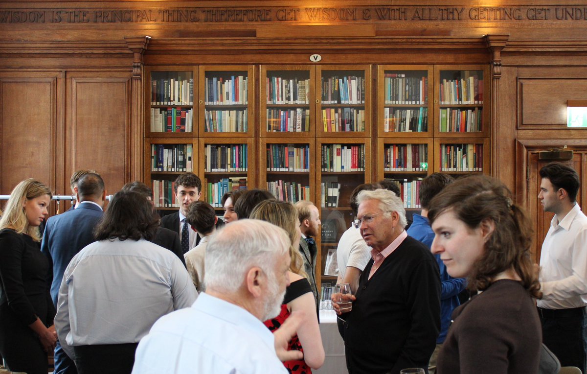 PinskerCentre's tweet photo. We were delighted to host Rob Schwartz, founder of the Hidden Light Institute and former chief of Staff to Senator Joe Lieberman, and Herzl Makov, CEO of the @BeginCenter this week. 

Meeting with young leaders at the Universities of Oxford and Cambridge, Rob and Herzl discussed the legacy of Menachem Begin, antisemitism in the West, and changing Middle East alliances.