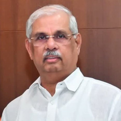 तमिलनाडु में राज्यपाल एक्टर विजय के साथ खेला रहे हैं। वह लोक भवन में ही बहुमत सिद्ध करने पर अड़े हुए हैं।

दूसरी पार्टियां तो सरकार बनाने का दावा भी नहीं कर रही हैं। फिर राज्यपाल को क्या दिक्कत है? आखिर बहुमत लोक भवन में सिद्ध होगा या सदन में? यह सरासर तानाशाही है।