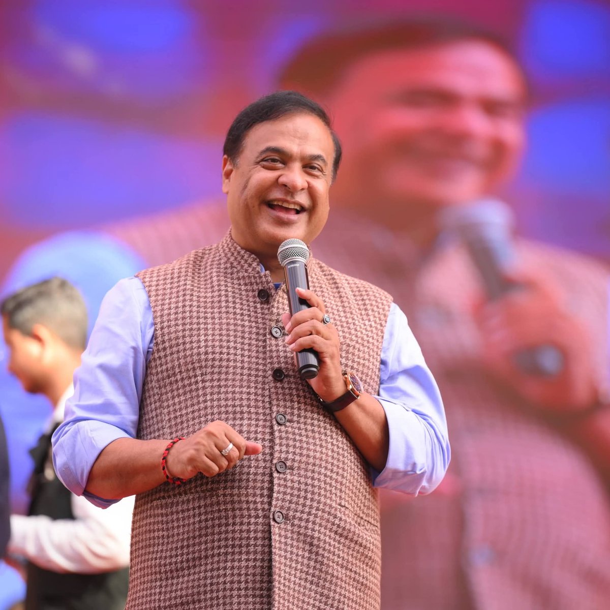 RAJDUTTA08's tweet photo. Boss
@himantabiswa 2.0
Bharat mata ki jai 
#ourCMourPride
@BJP4Assam @BJP4India 
@CMOfficeAssam https://t.co/2TLLXmvRU3