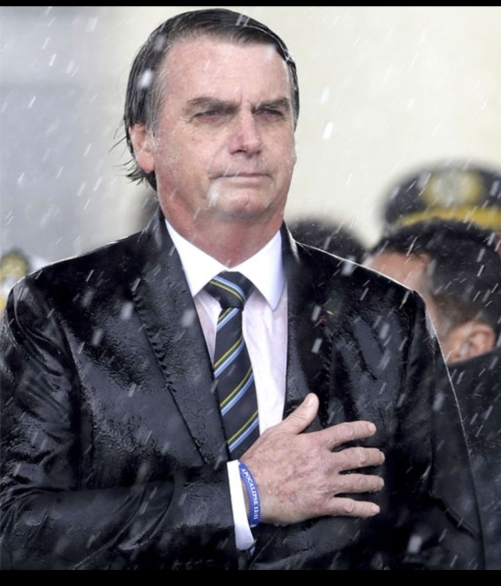 GikaPimentel's tweet photo. O Primeiro, Único e Verdadeiro Líder da Direita.
Melhor presidente que já tivemos.
O Único q tem o Respeito e Admiração do Povo.
Homem intregro, simples  fiel a seus PRINCIPIOS e VALORES.
O Único q não se rendeu ao poder e a vaidade!
Jair é inigualável e INSUBSTITUÍVEL. https://t.co/99sxzD4hX0