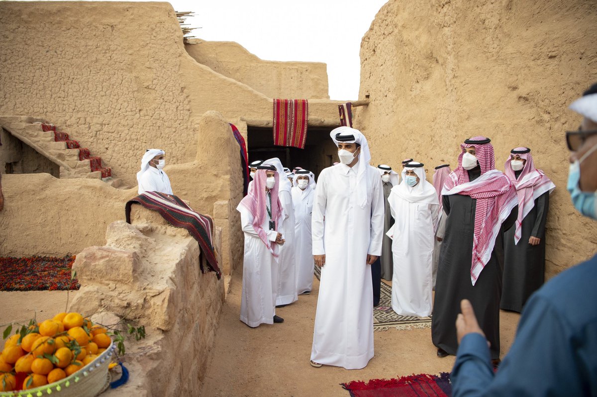 وحدة الله يستر عليها tweet media