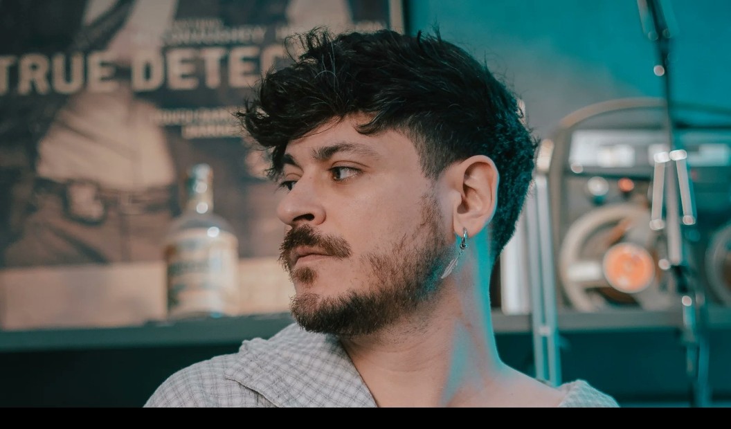 #EsperandoLlámameLuis
