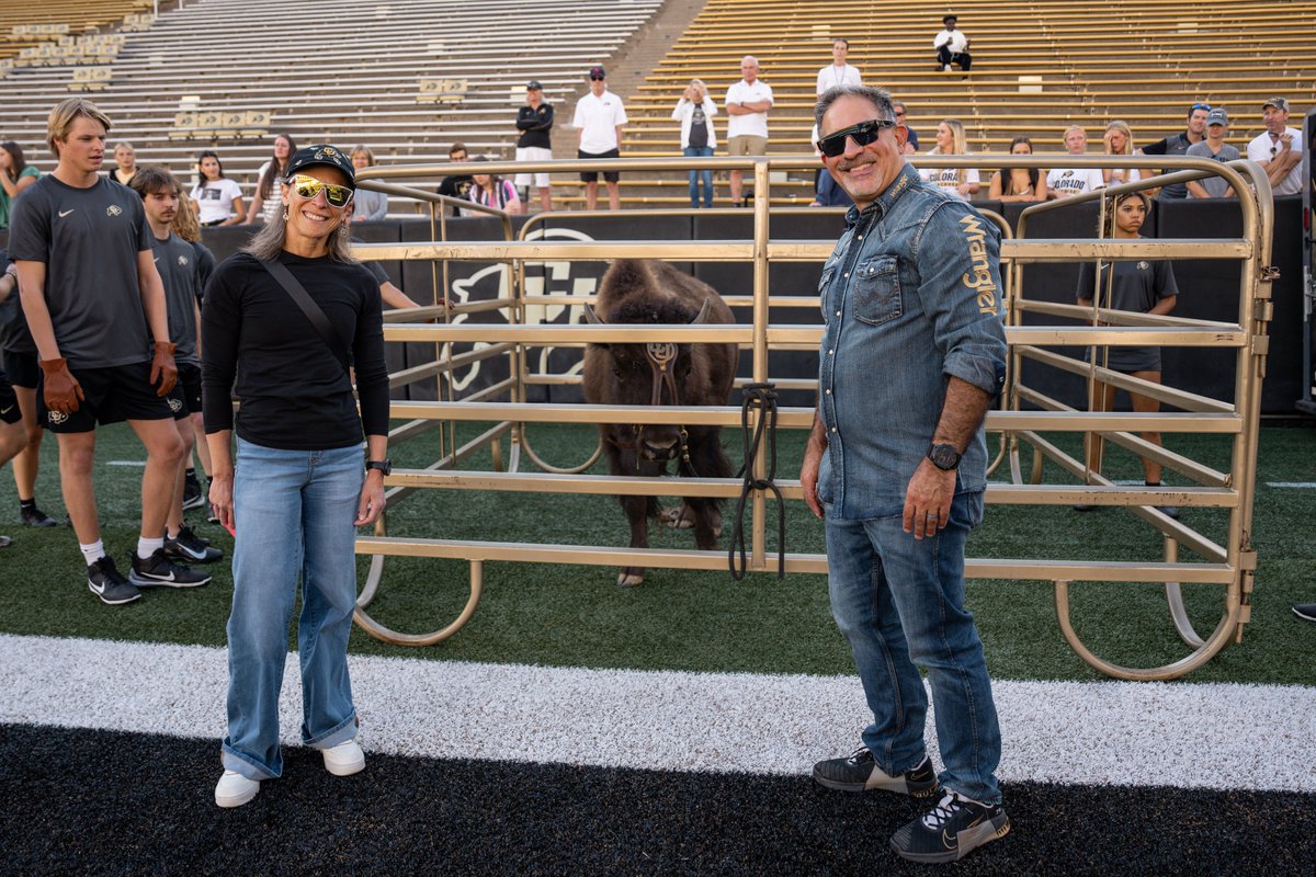 Dr. Justin Schwartz, Chancellor of CU Boulder tweet media
