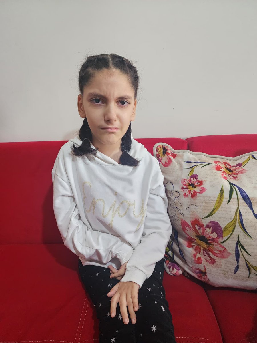 eylulburcin13's tweet photo. Some children dream about toys and games  
Yasmin is fighting for her life instead  

She deserves a future a childhood and a chance to smile again  

Please do not let her voice fade in silence  
#KimBuYasmin https://t.co/p2KPEKhCRf