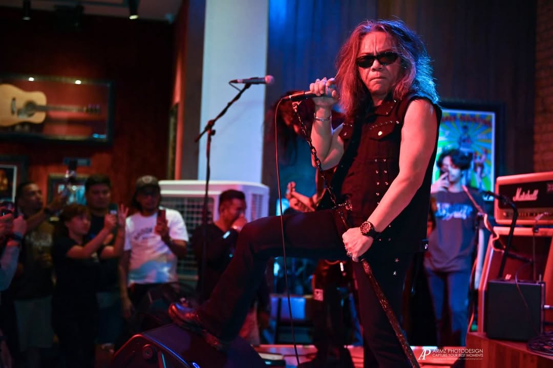 Hard Rock Cafe tweet media