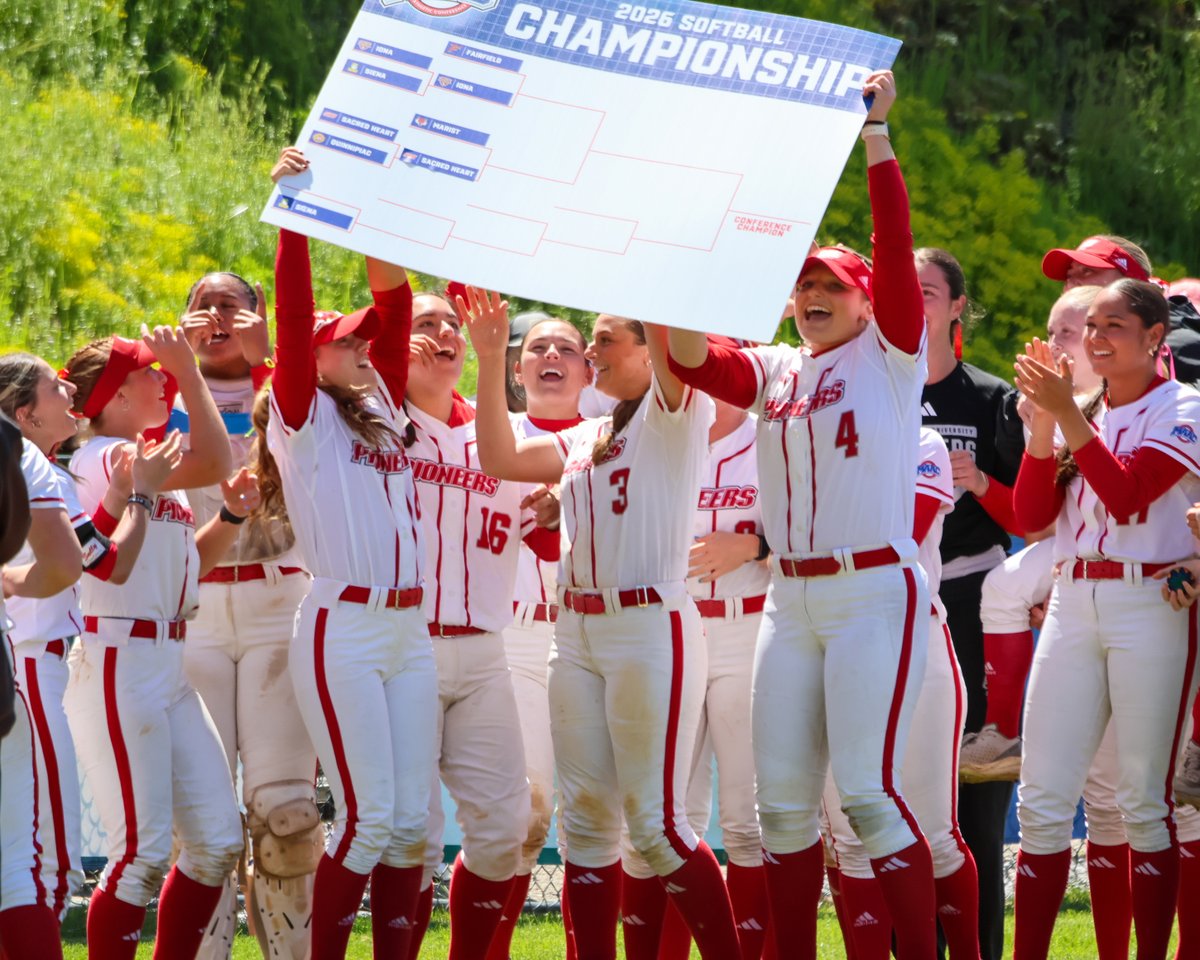 sacredheartsb's tweet photo. All smiles after winning our first game of the @MAACSports Championship 😀

#WeAreSHU https://t.co/GX7n36rXAs