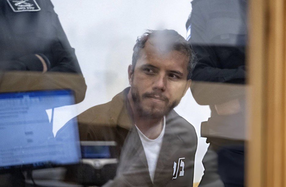 The illegal israeli jail of Spanish &amp; Brazilian citizens Saif Abu Keshek &amp; Thiago de Ávila continues: Thiago will not leave without Saif #Respect