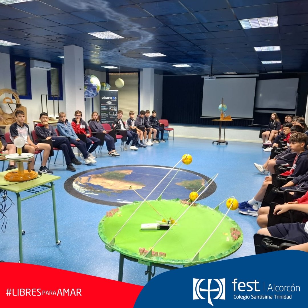 trinitariosALC's tweet photo. ¡Nuestros alumnos de 2º ESO viajan a las estrellas! 🌠 

Hoy visitamos el Aula de Astronomía de Fuenlabrada para aprender ciencia de forma vivencial, en nuestro colegio @centrosFEST apostamos por la Innovación Pedagógica y el aprendizaje que trasciende las aulas. 🔭✨ https://t.co/2exL33aTQl