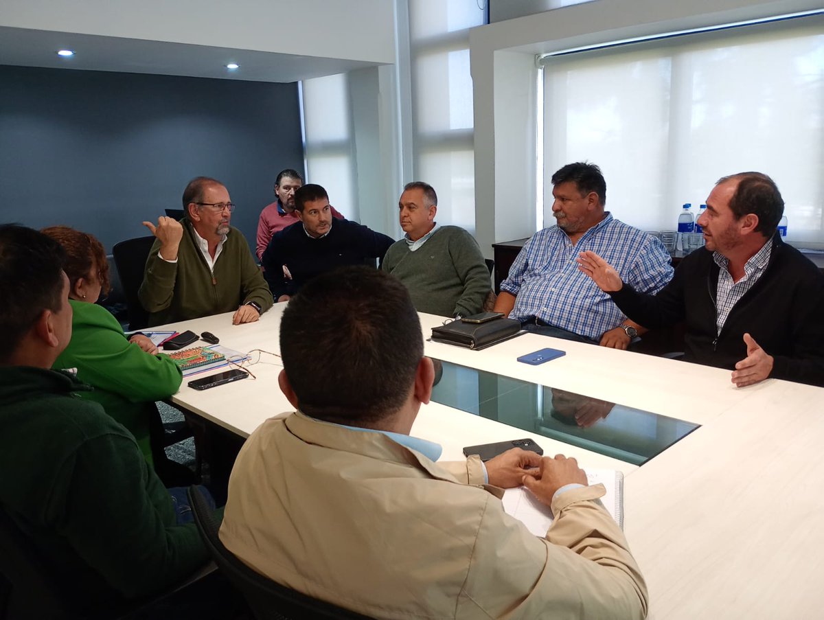 Ministro Camacho tweet media
