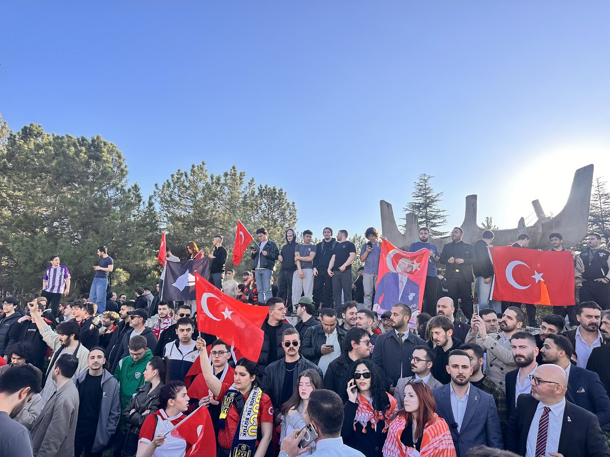 İstiklal Kadınları Hareketi tweet media