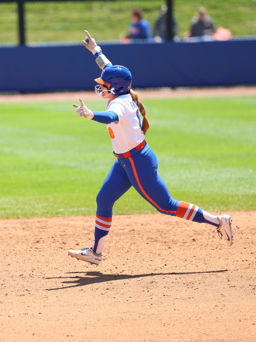 Gators Softball tweet media