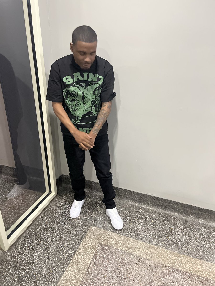 FUCKEVERYBODY🖤🎭 tweet media