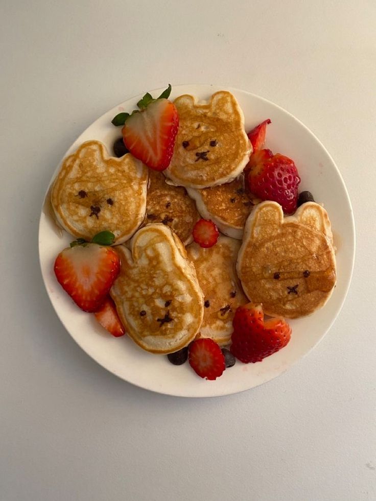 69HammerTime69's tweet photo. Bunnies and strawberries for my sweet bunny 🥰🥰🥰 https://t.co/m8cx7OBXqf