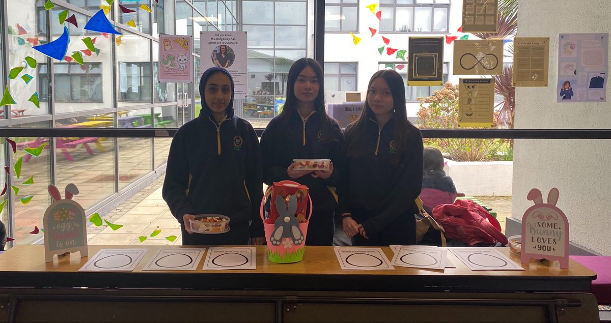 CBlearninghub's tweet photo. Learning Hub catch up! 
Hope Easter Egg Pop Up Station. Students shared their hopes for Easter https://t.co/zXxNyl4ajW