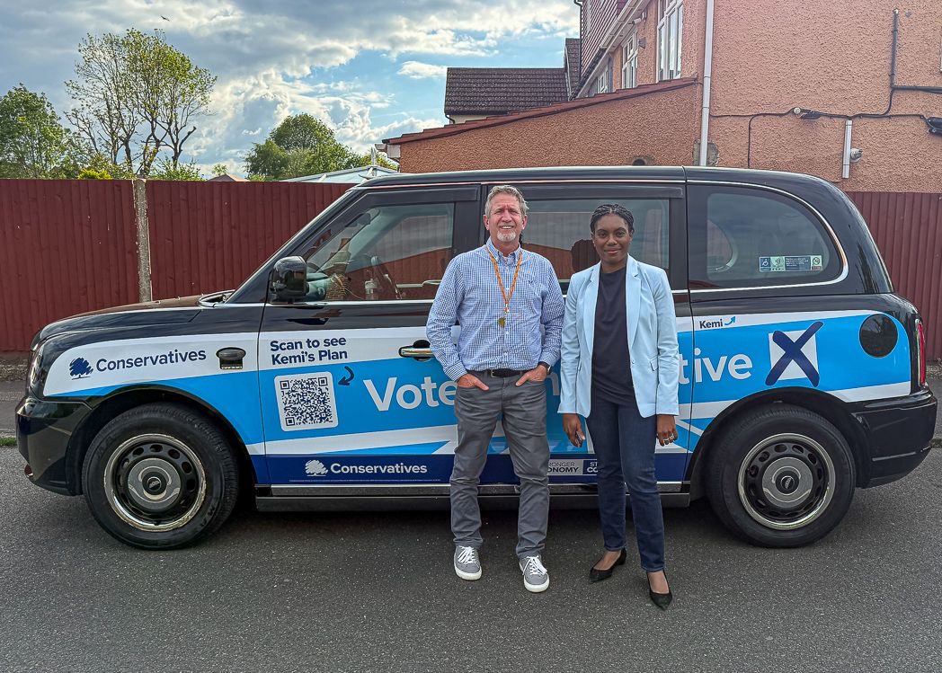 So yeah, my husband was the cabbie who drove Kemi around yesterday. Thank you <a href="/KemiBadenoch/">Kemi Badenoch</a> for supporting the Jewish community!