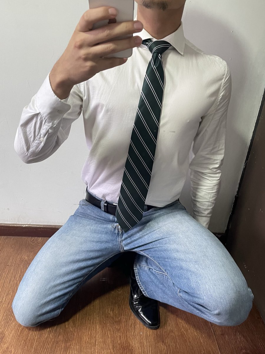suited r tweet media