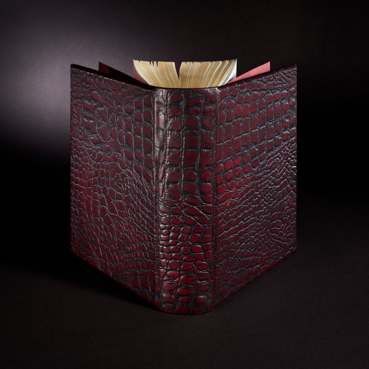 The Folio Society tweet media