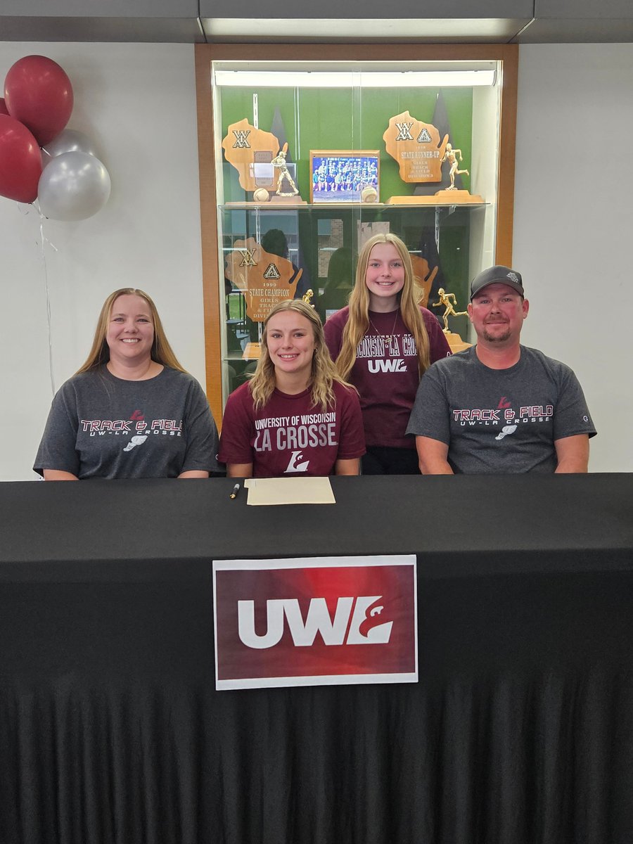 fccrickets's tweet photo. Another exciting day for #GoCrickets athletics! 🎉

Congratulations to Braylen Prorok for committing to play football at St. Scholastica and Becca Sturz for continuing her Track &amp; Field career at UW–La Crosse.

We’re proud of you both and can’t wait to see what’s ahead! 💚 https://t.co/4cilV53KQQ