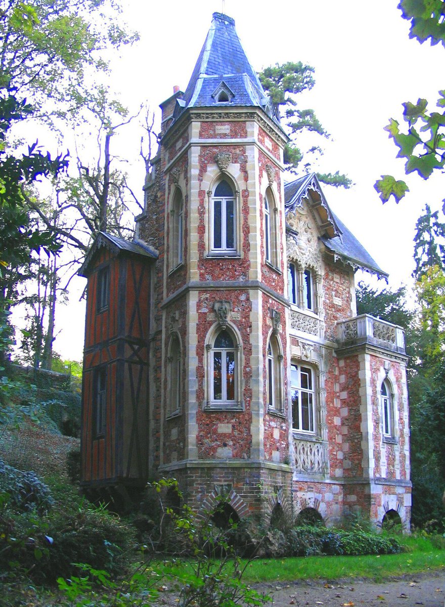 BBHerodotus's tweet photo. The writing studio of Alexander Dumas, he called it “The Château d’If“. https://t.co/xix3sif8Kf