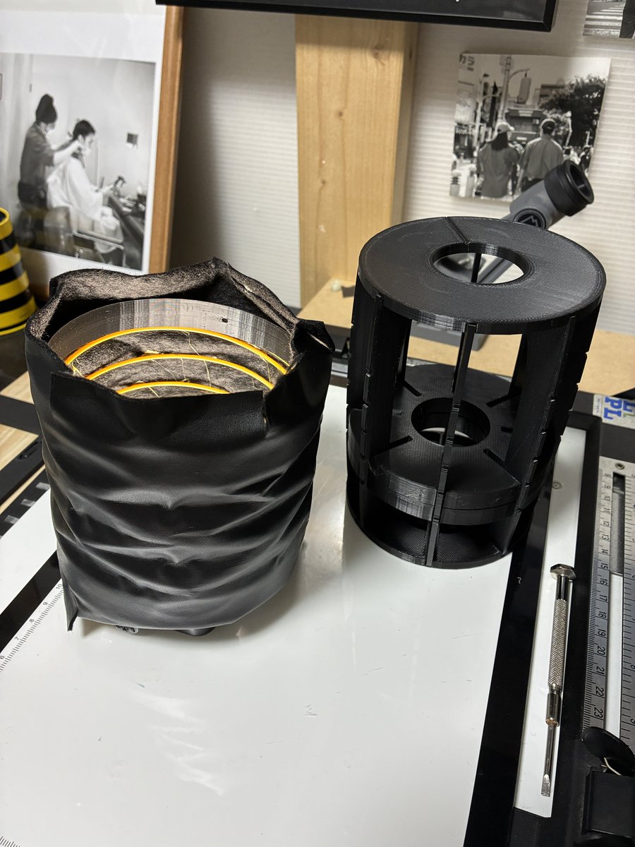 何を作っていたかというと引き伸ばし機に使用する蛇腹を作っていました