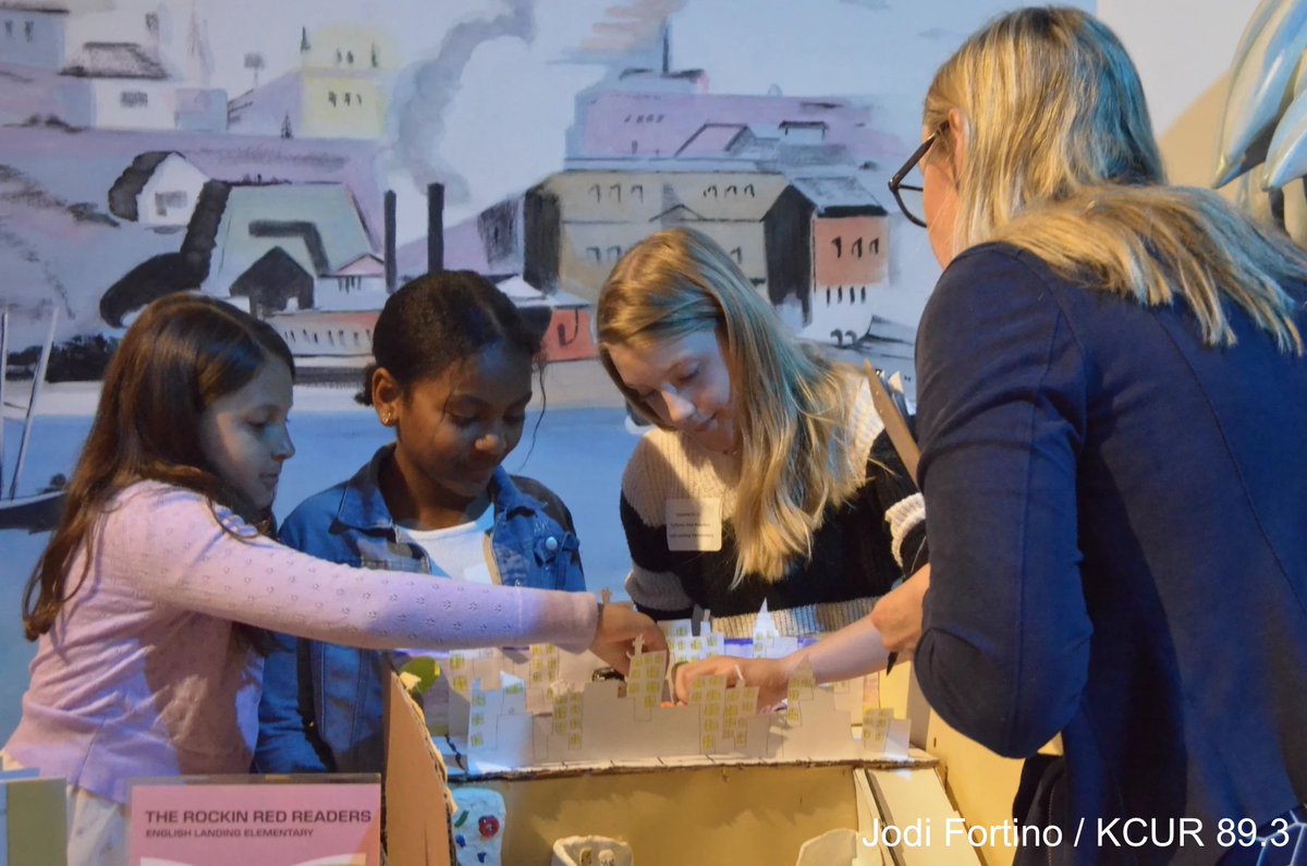 FlashlightPress's tweet photo. Maddi’s Fridge was brought to life by Kansas City students in @RabbitHoleKC's design challenge!

200+ kids created exhibits inspired by favorite books, and Maddi’s Fridge was chosen to highlight helping others in need.
https://t.co/WUMB5kpiQt

@IPGbooknews @LoisBrandt1 @vin_vogel https://t.co/2w6LNE6AHJ