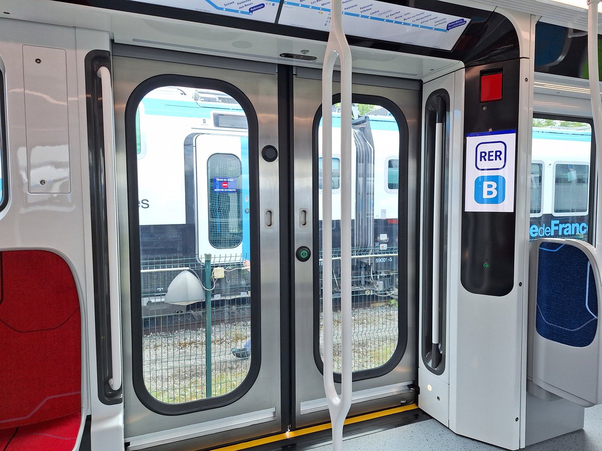 Métro de Paris Insolite 🚇 tweet media