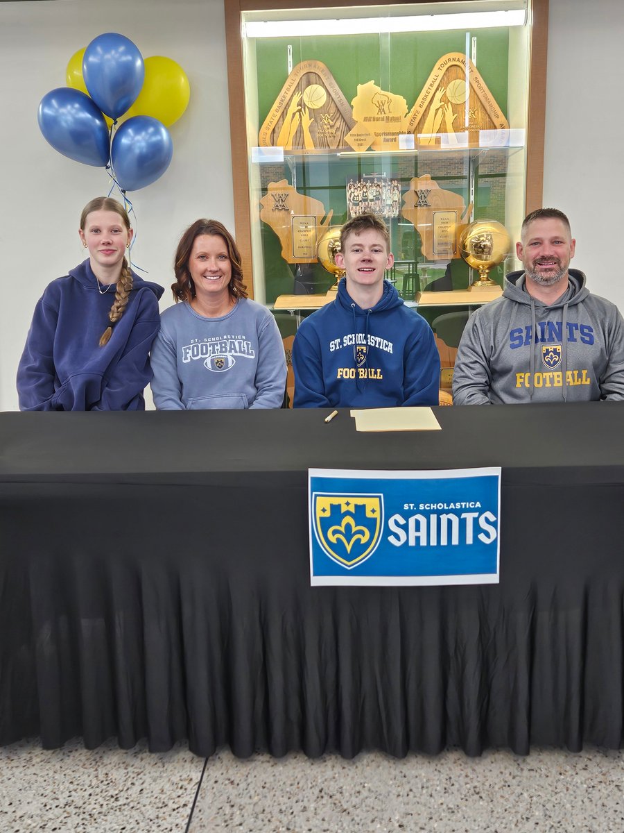 fccrickets's tweet photo. Another exciting day for #GoCrickets athletics! 🎉

Congratulations to Braylen Prorok for committing to play football at St. Scholastica and Becca Sturz for continuing her Track &amp; Field career at UW–La Crosse.

We’re proud of you both and can’t wait to see what’s ahead! 💚 https://t.co/4cilV53KQQ