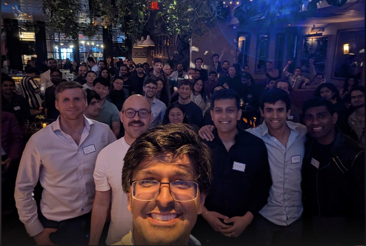 Full house last night with <a href="/modal/">Modal</a> , Agentics, <a href="/vellum_ai/">Vellum</a>  and <a href="/cognee_/">cognee</a> 

We had over 1000 people sign up and had to find a bigger venue, and still could not let everyone in.

Great talks and so much practical advice on harnesses and evals!