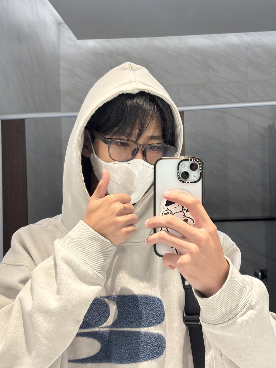 p.poph.s tweet media