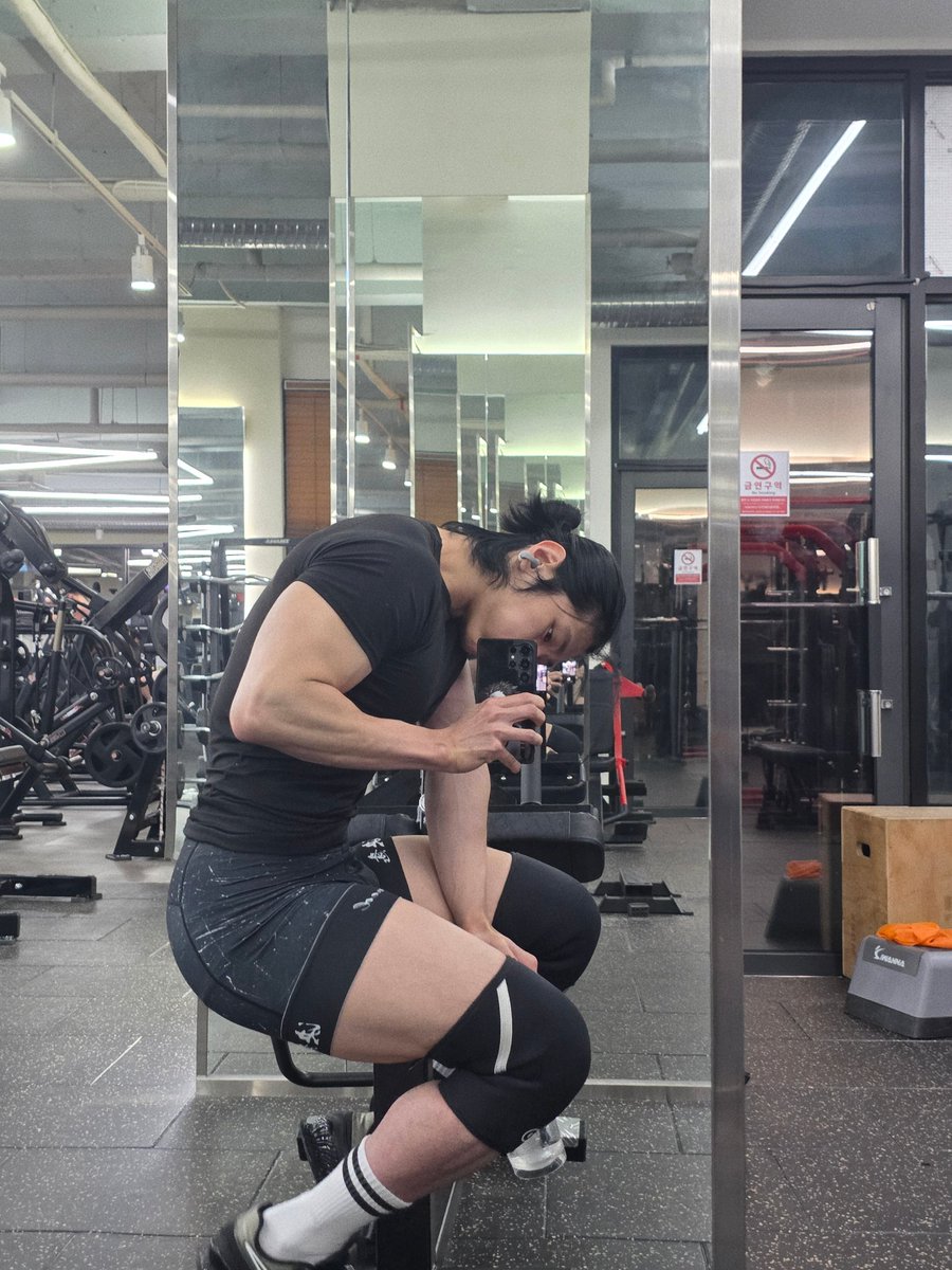 박하 tweet media