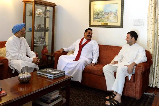 இவனைப் போன்ற ஒரு சினிமா வாழ்க்கையில் மூழ்கிய கீழ்தரமான தற்குறிக்கு என்ன தெரியும் காங்கிரஸ் செய்த கொடுங்கோன்மையால் ஈழத்தமிழர்கள் என்னென்ன இழந்தனர் என்று அவர்களின் வலியை எவ்வளவு சாதாரணமயமாக்குகிறான் பாருங்கல் இந்த தனி நாயக வழிபாட்டில் நாட்டம் கண்ட முட்டாள் 😡