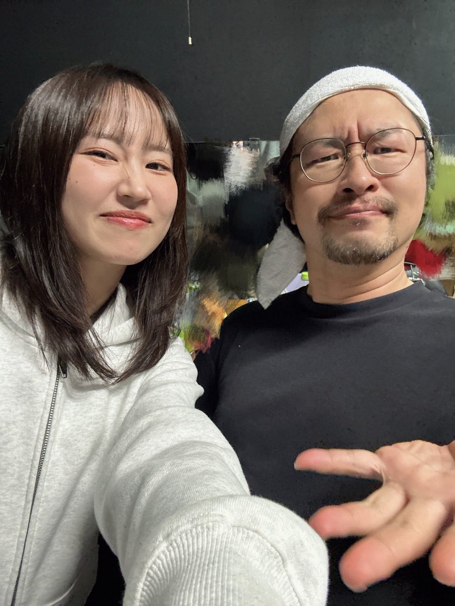 kyoheig's tweet photo. 遅れましたが、とかそんなレベルではないですが言わせてください。
カキコキカク はじめまして公演『ぶれない。』日替わりゲストの芸人さんはやはりすごかったし、夜の公園のシーンは泣けました。今しみじみと共演したみなさんパワーすごかったです。まだ鮮明です。ご来場ありがとうございました！ https://t.co/44HfjRoUa5