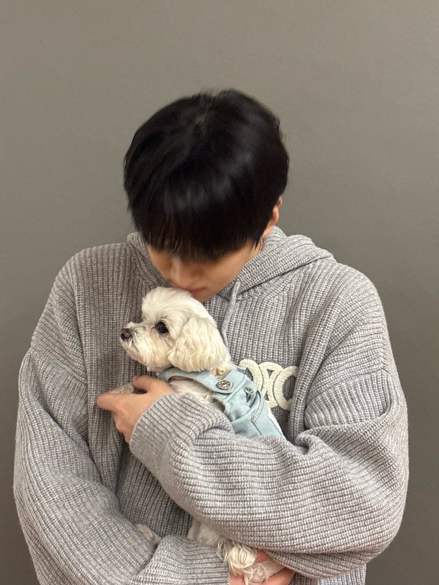 자깡 tweet media
